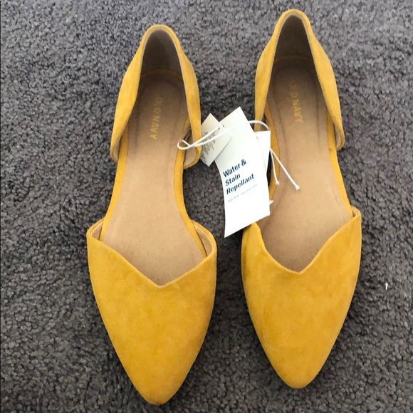 Old Navy Shoes - 🔅NWT🔅Old Navy Pointed Toe Flats